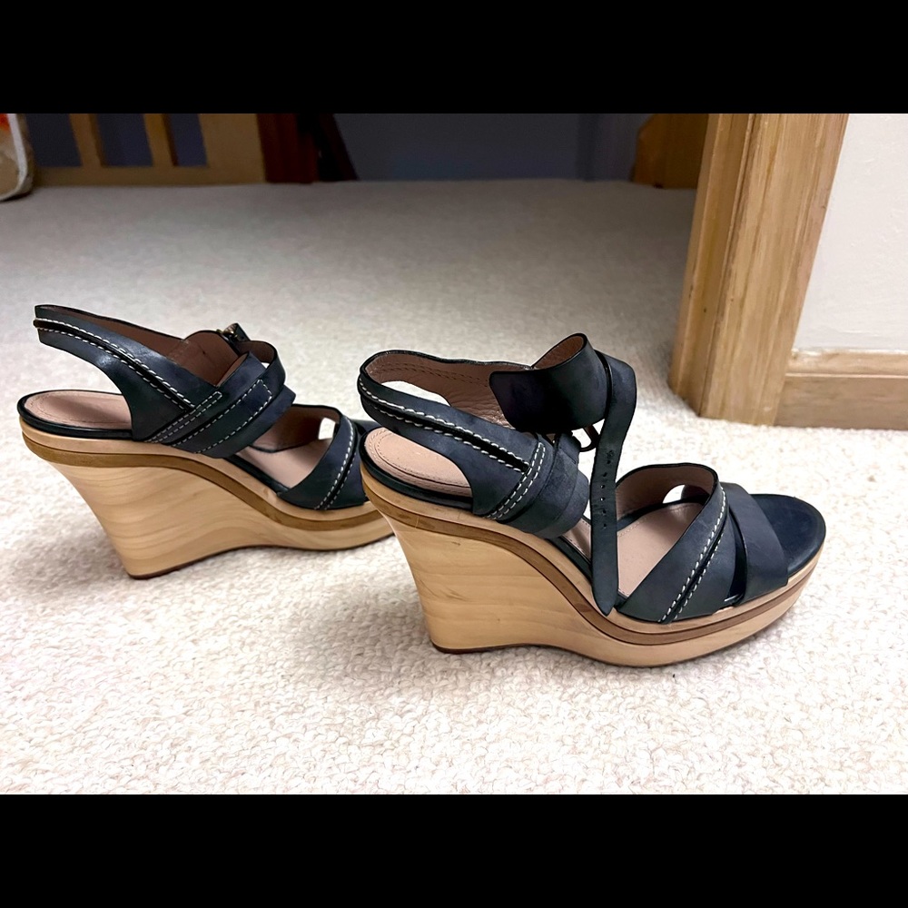 Chloe Wedges Very Good Condition